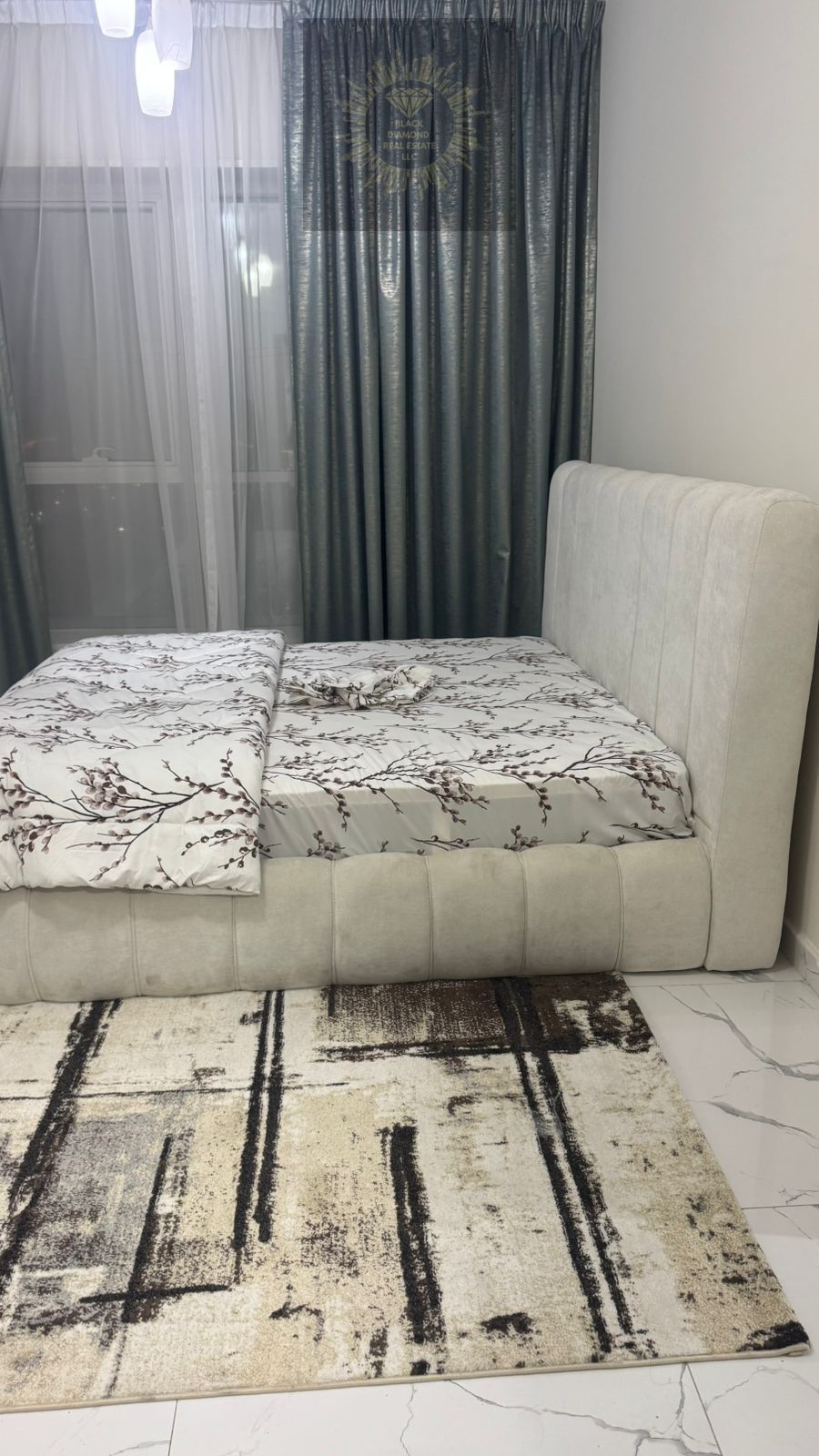 Superb View 2Bhk in Oasis Tower Creed View