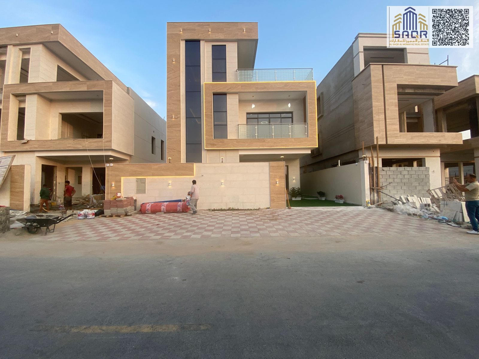 Villas combining luxury and comfort with a private pool, including registration and ownership fees.