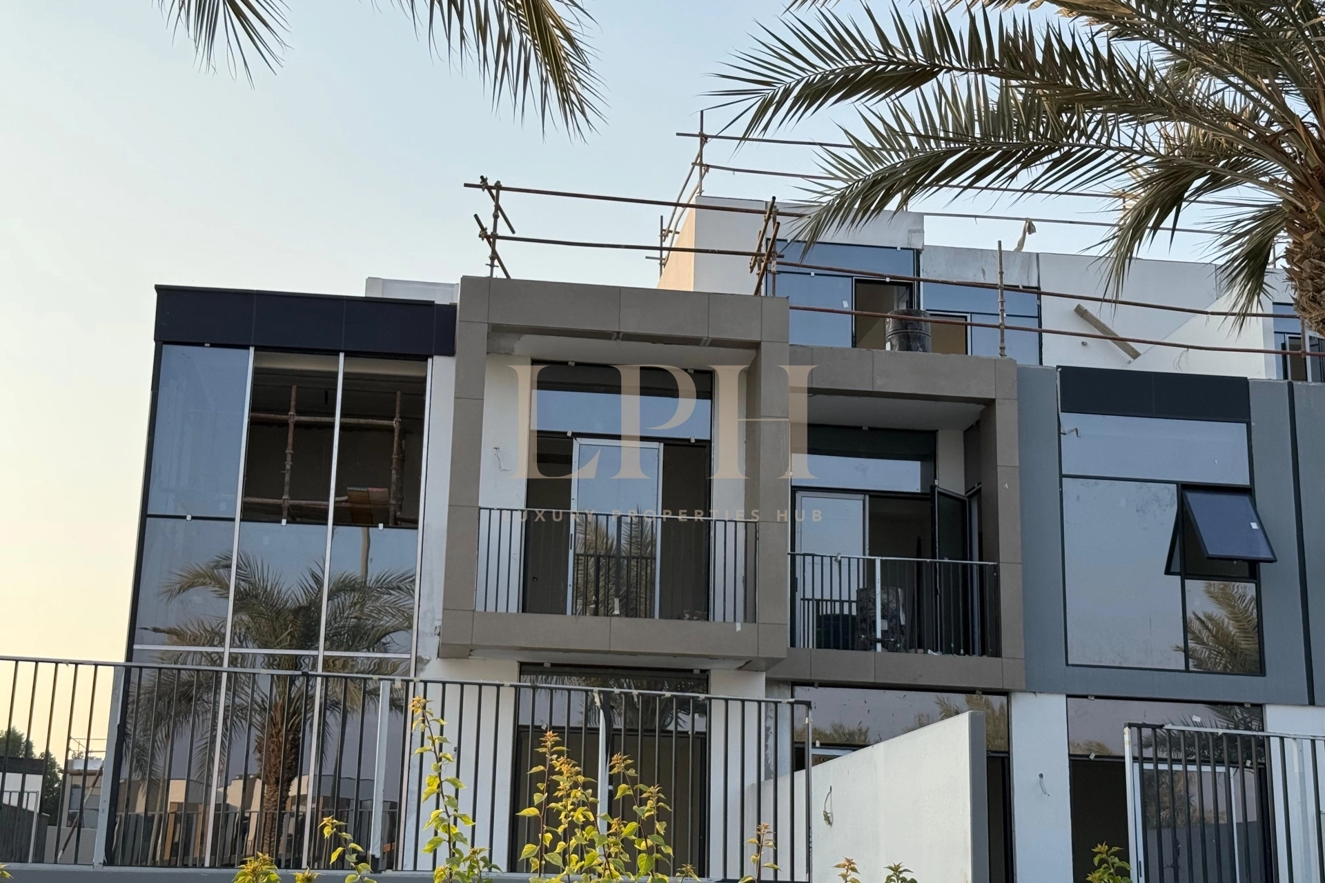 Best Priced Townhouse | Vaastu | Motivated Seller