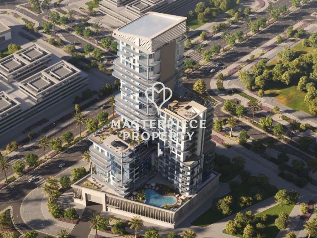 Spacious Studio | Partial Canal View | Balcony