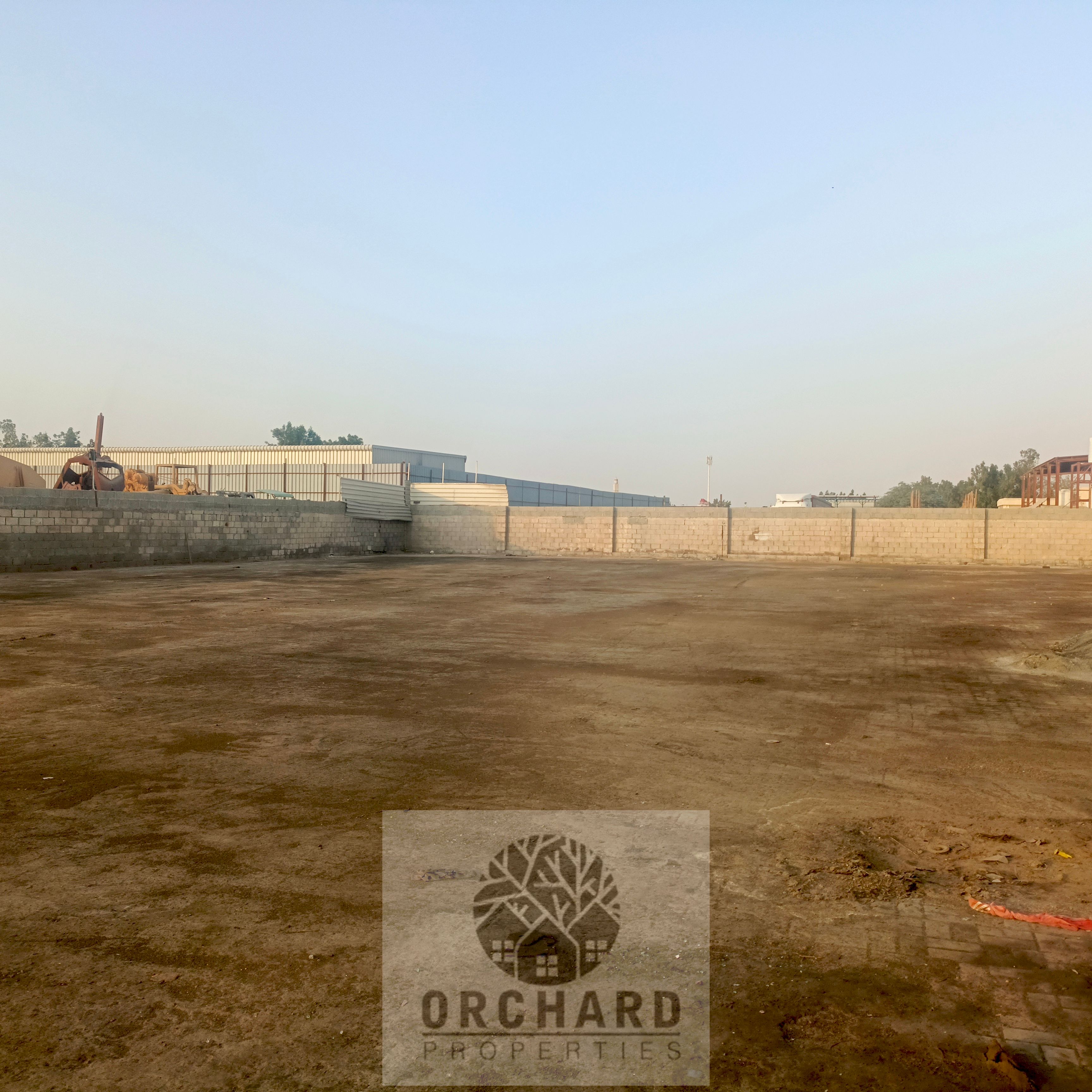 Open yard 20000 sqft with interlock+electricity 30kw rent 230k
