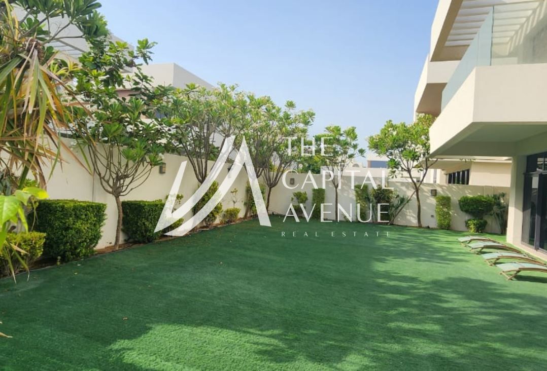 Upgraded Equipped Gym | Landscaped Garden | End Unit