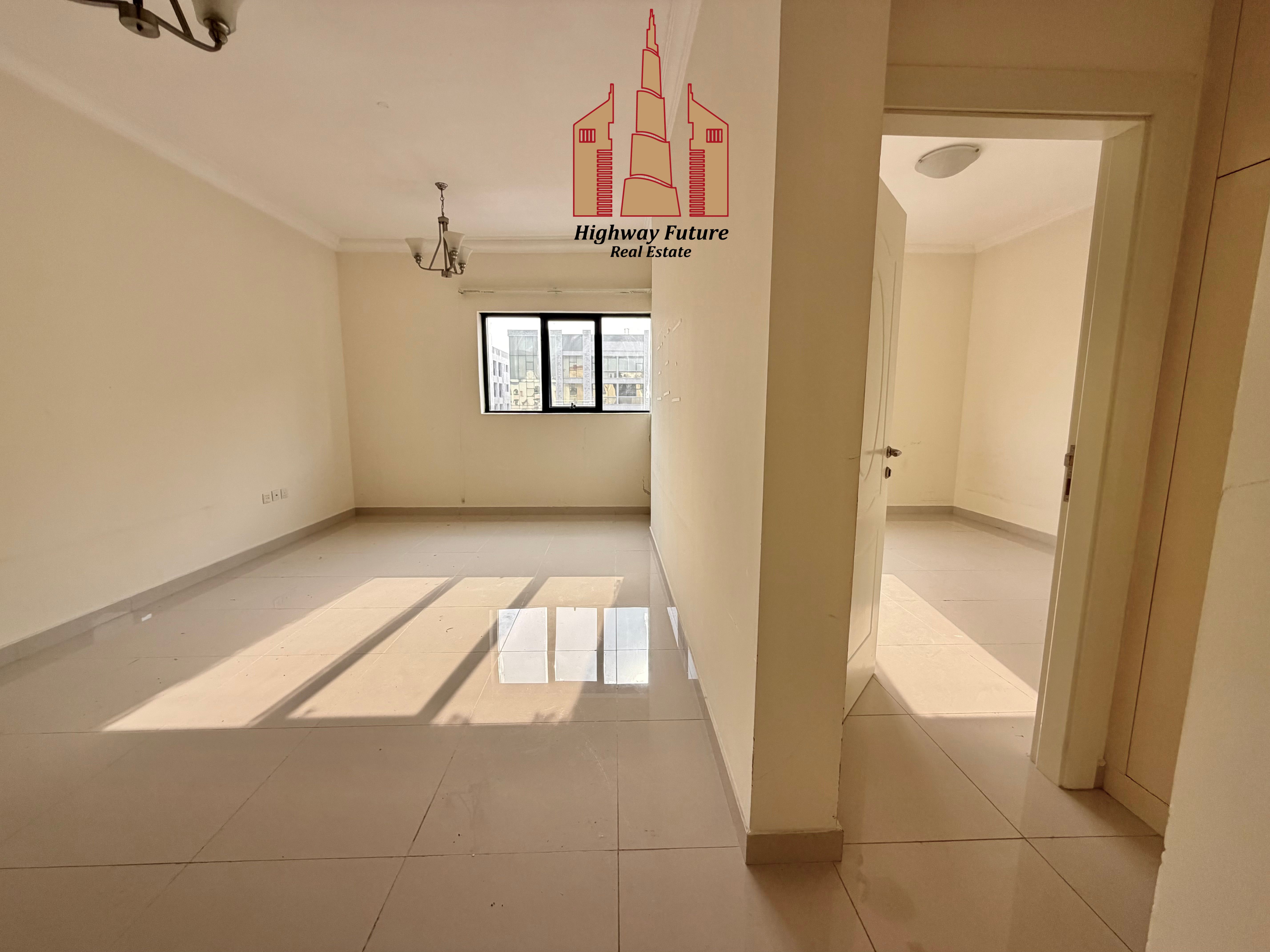 Spacious 1BHK With Covered Parking Master Bedroom 15 Days Free