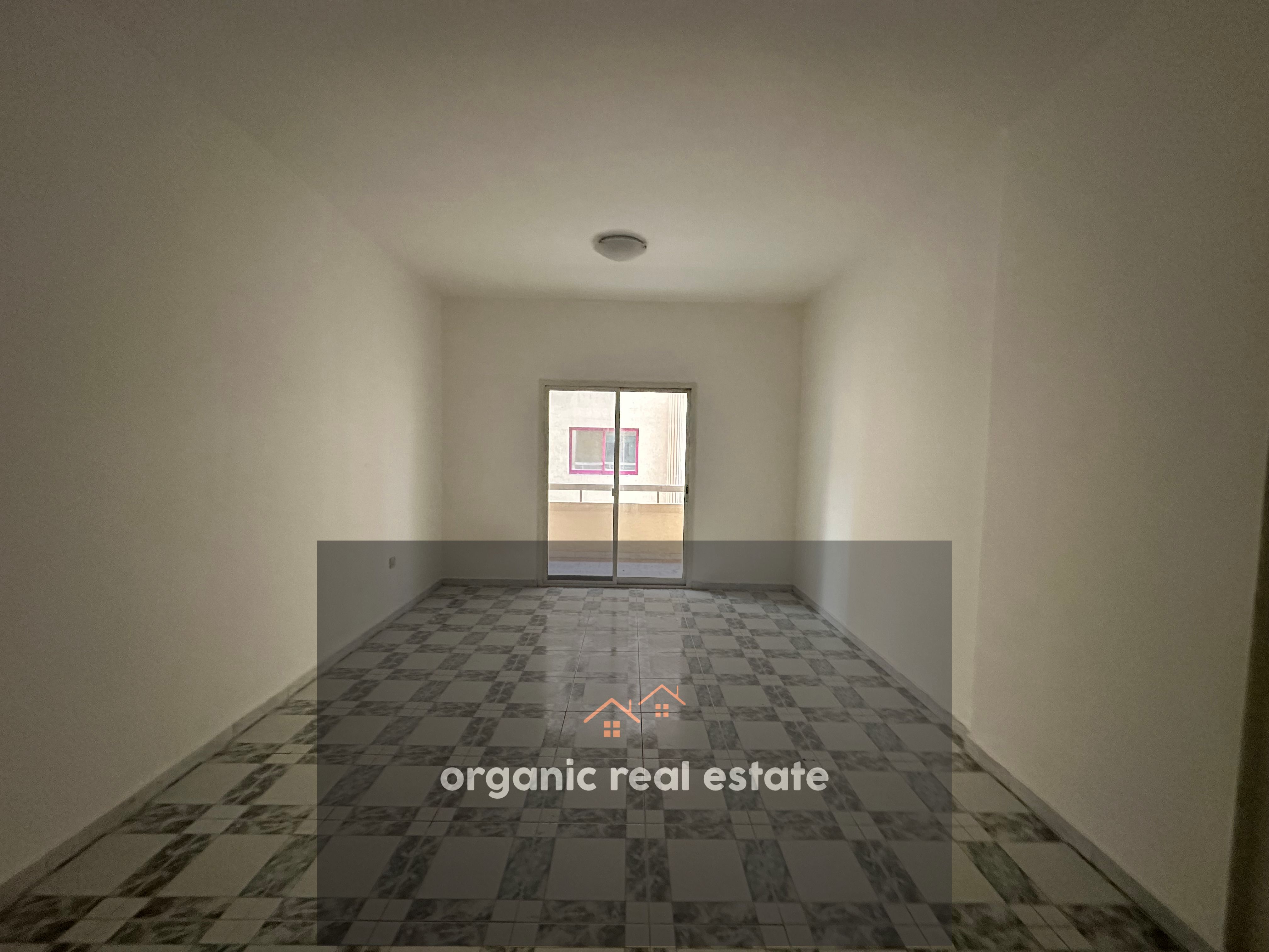 Ac Free 2bedroom with balcony