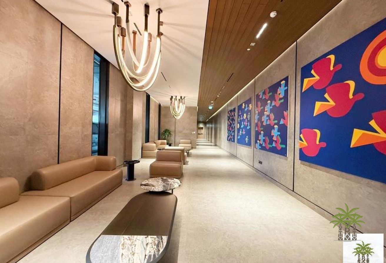 VOT | Massive 1br + Storage | Classy