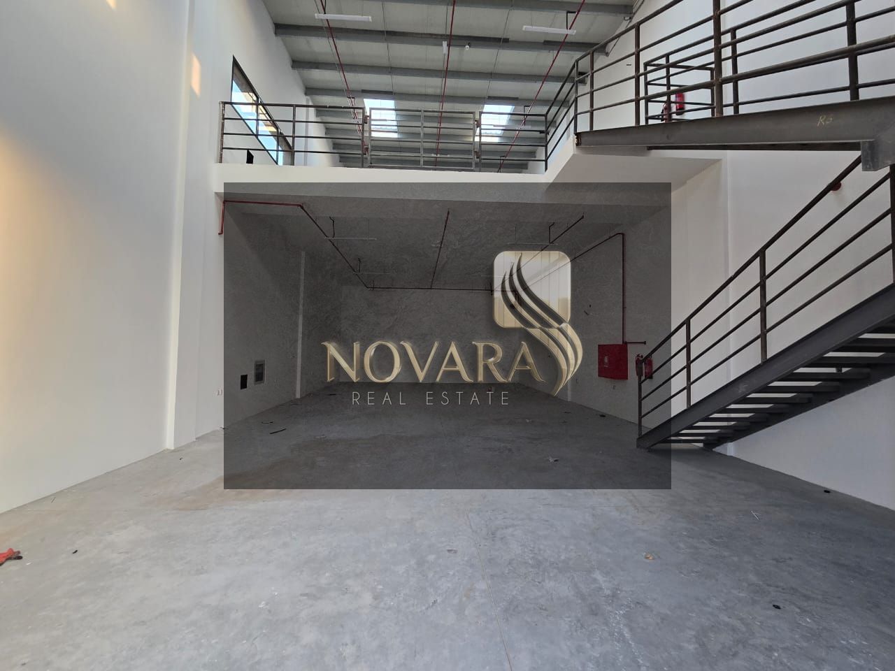 For Annual Rent in Ajman – Brand New Warehouse with Mezzanine in Al Jurf Industrial Area, Strategically Located Near Main Roads