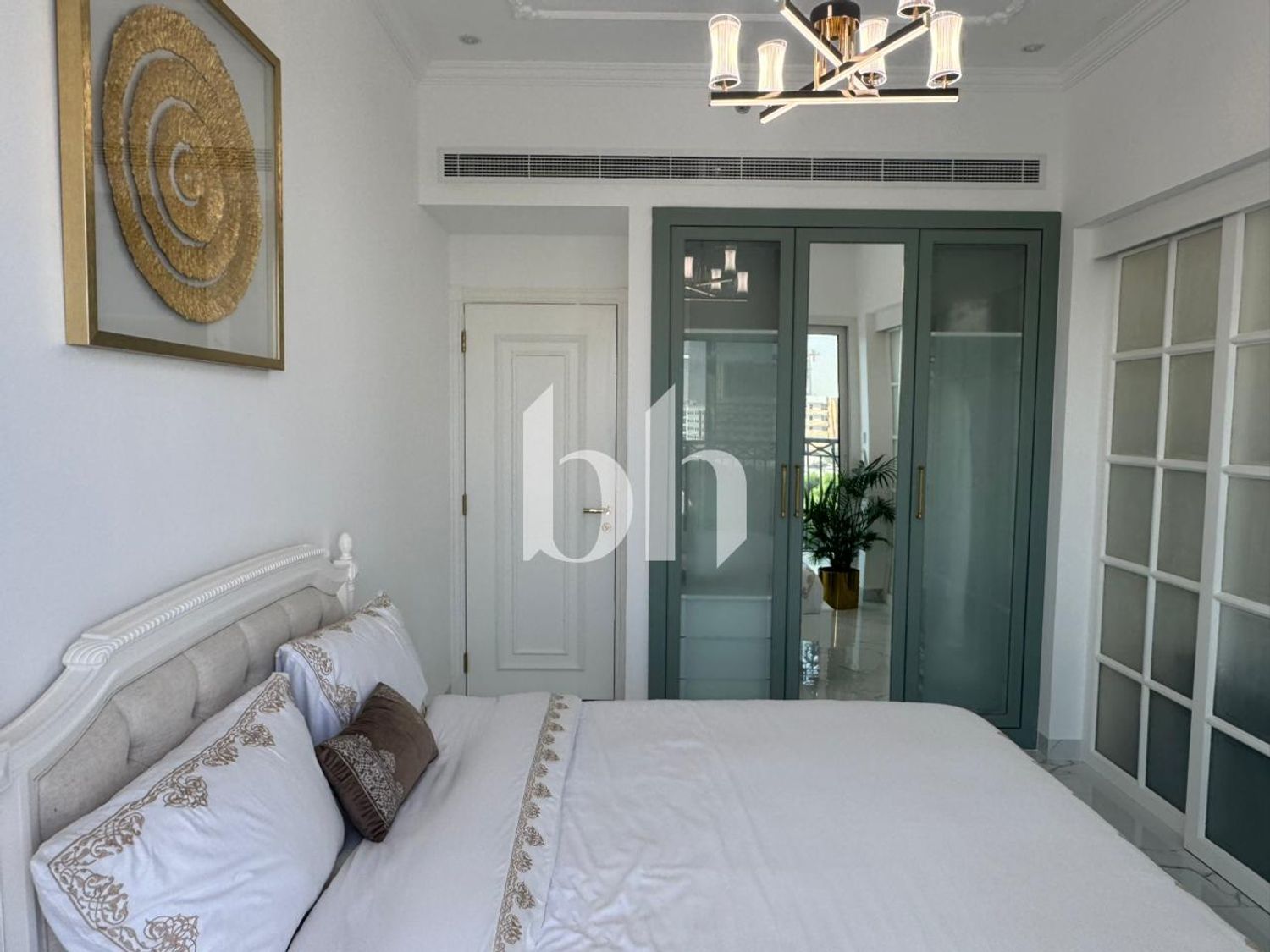 3 Bedroom Apartment | Multiple Cheques | Pool View