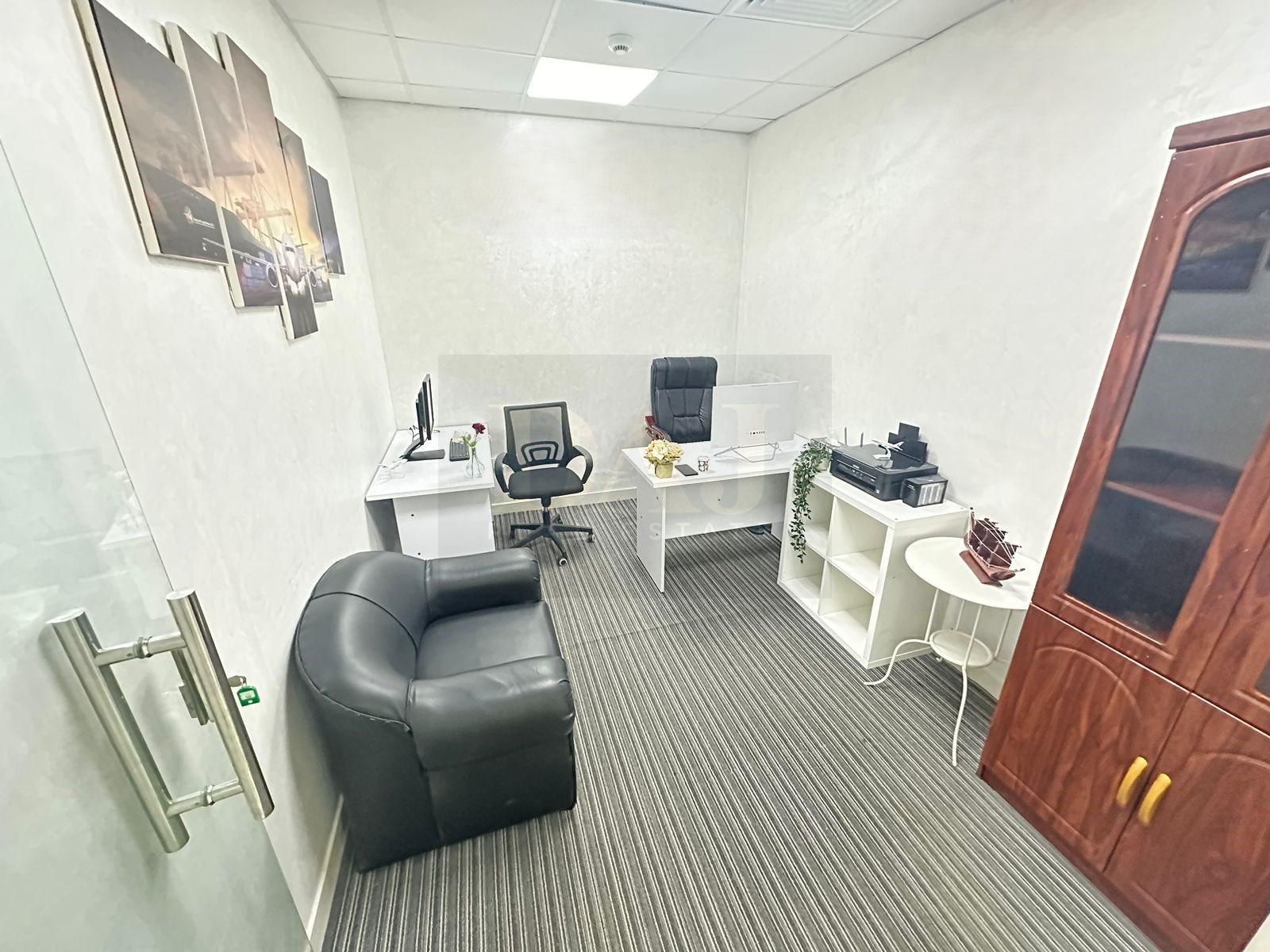 Ready-to-Move | Direct from Owner | Prime Location