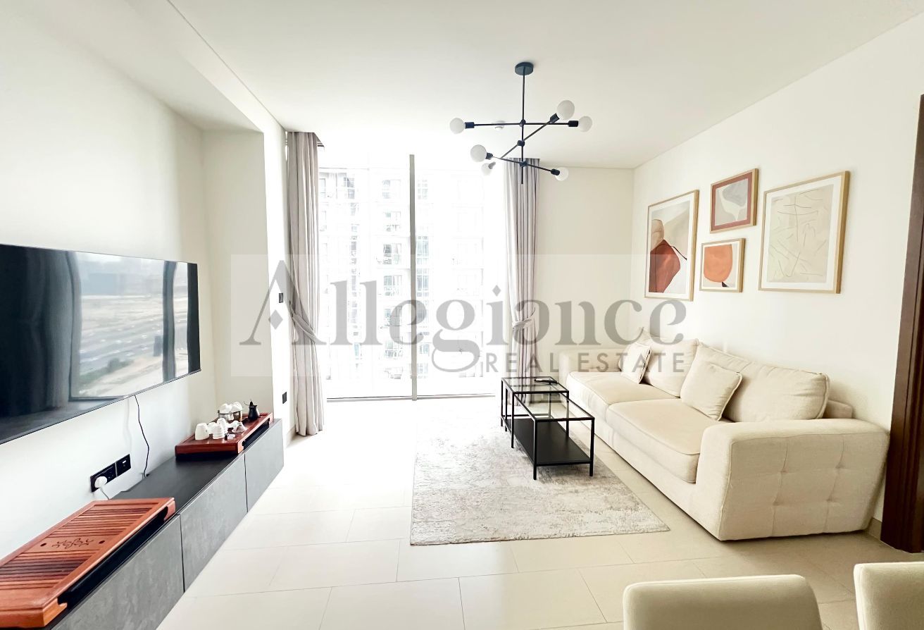 Burj Khalifa View | Well Furnished | Ready To Move