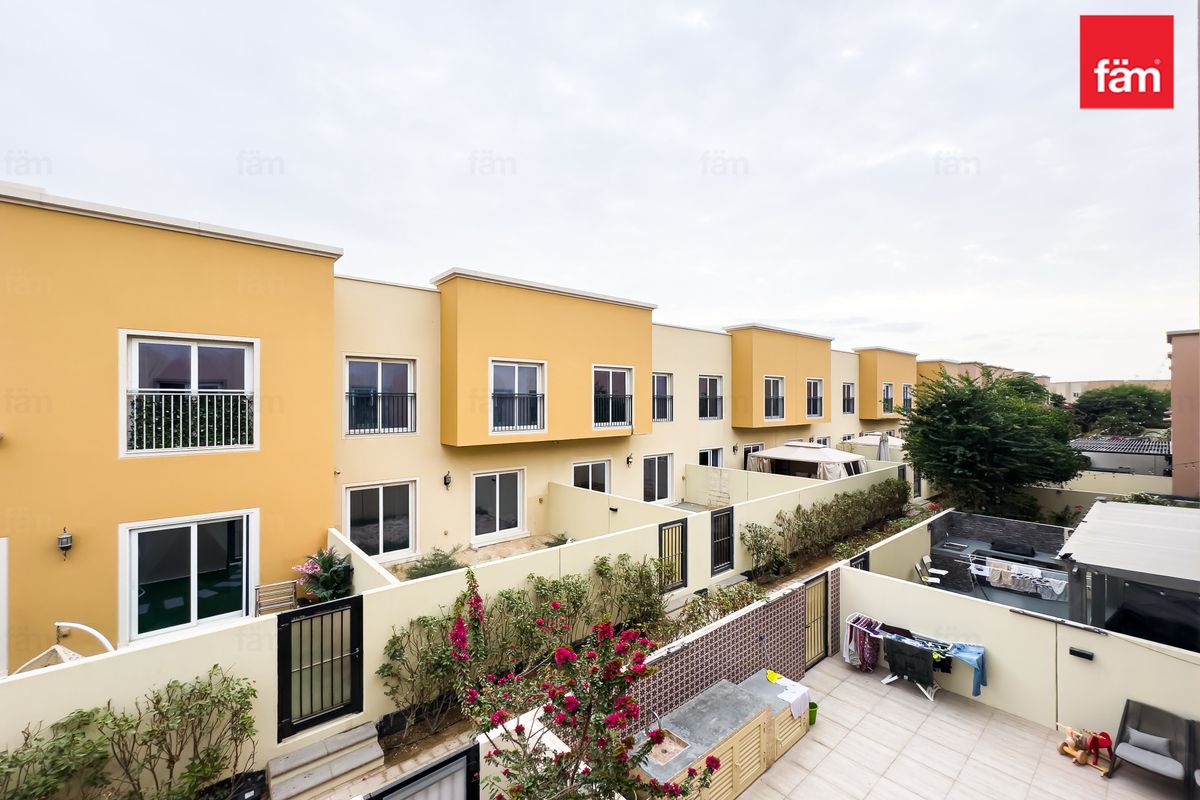 Corner | Near Amenities | Best Offer