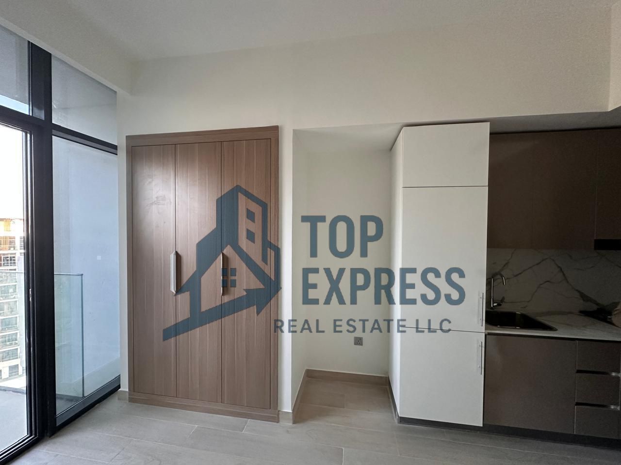 Modern Studio|Ready to Move|Community View