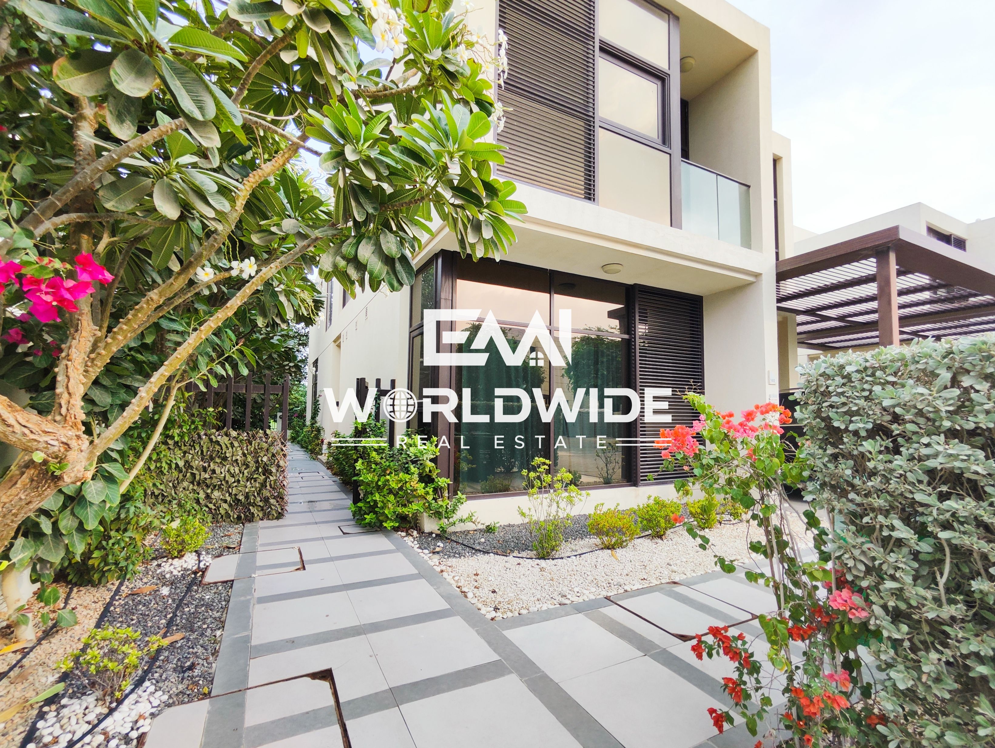 Spacious 6BR Villa | Prime Location | Damac Hills