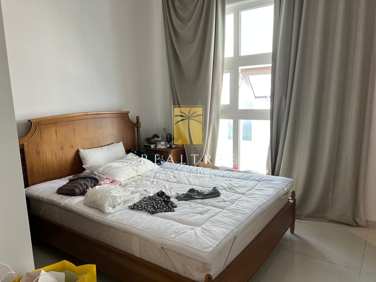 Fully Furnished 3BR | Elegant Living | Vacant & Middle Corner Unit