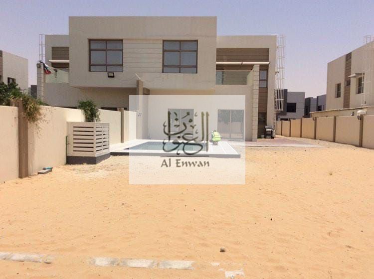 Villa for sale 5bhk freehold for Arabs only 10.000 sqf in garden city