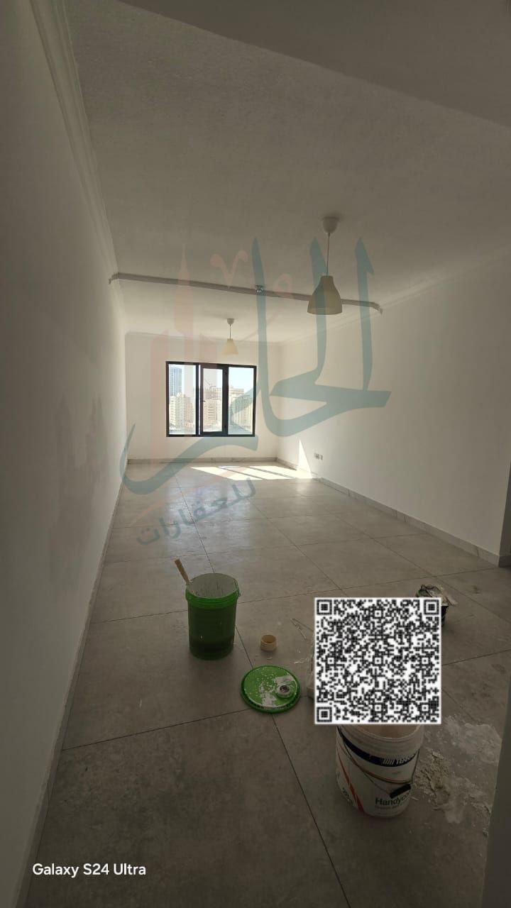 Two-bedroom apartment with a living room in Clock Tower, balcony, high floor, open view – Ajman, Al Rashidiya 1