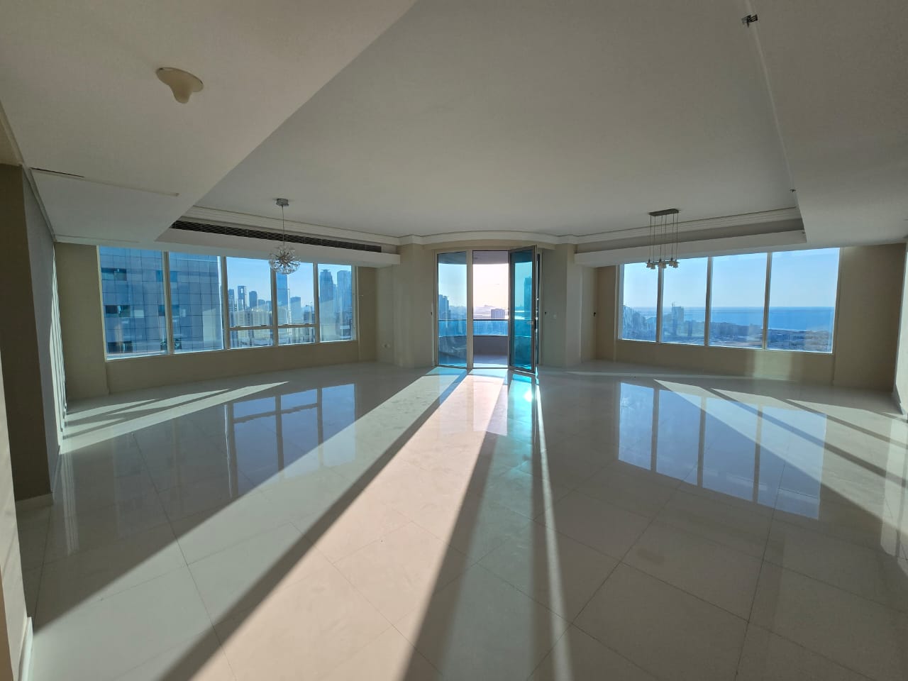 Luxury Apartment for Sale Full Sea View of the Arabian Gulf