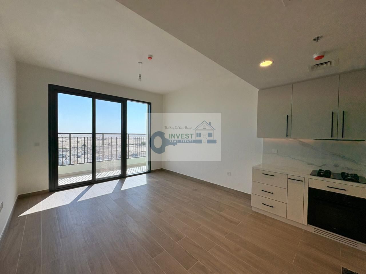 Modern Living I Top-Tier Community I Pool View I Unfurnished with Kitchen Appliances