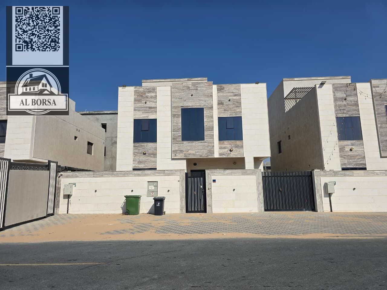 Villa for rent – Al Zahiyah area, Ajman – 6 master bedrooms, living room, majlis, maid's room, prime location
