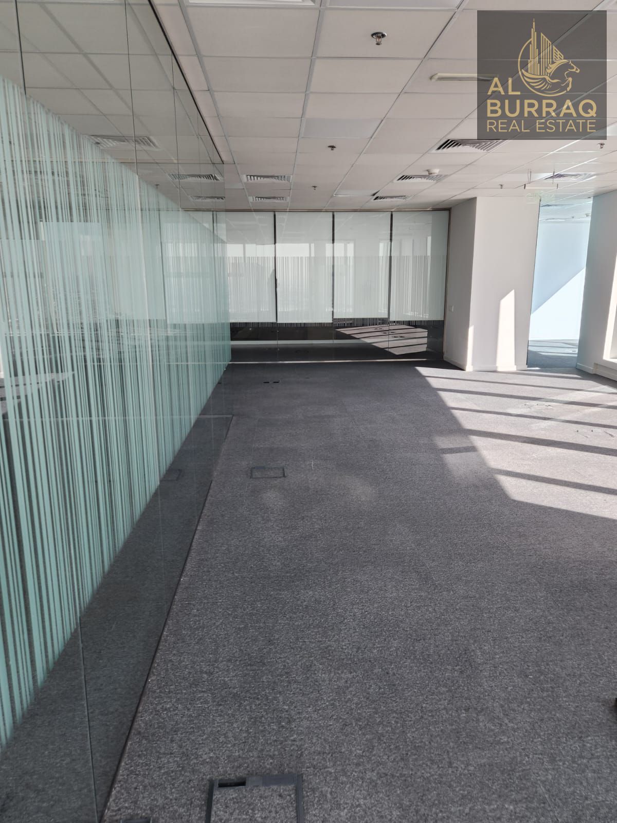 Premium Fully Fitted Office for Rent | Higher Floor | Full Lake View | 5 Parkings