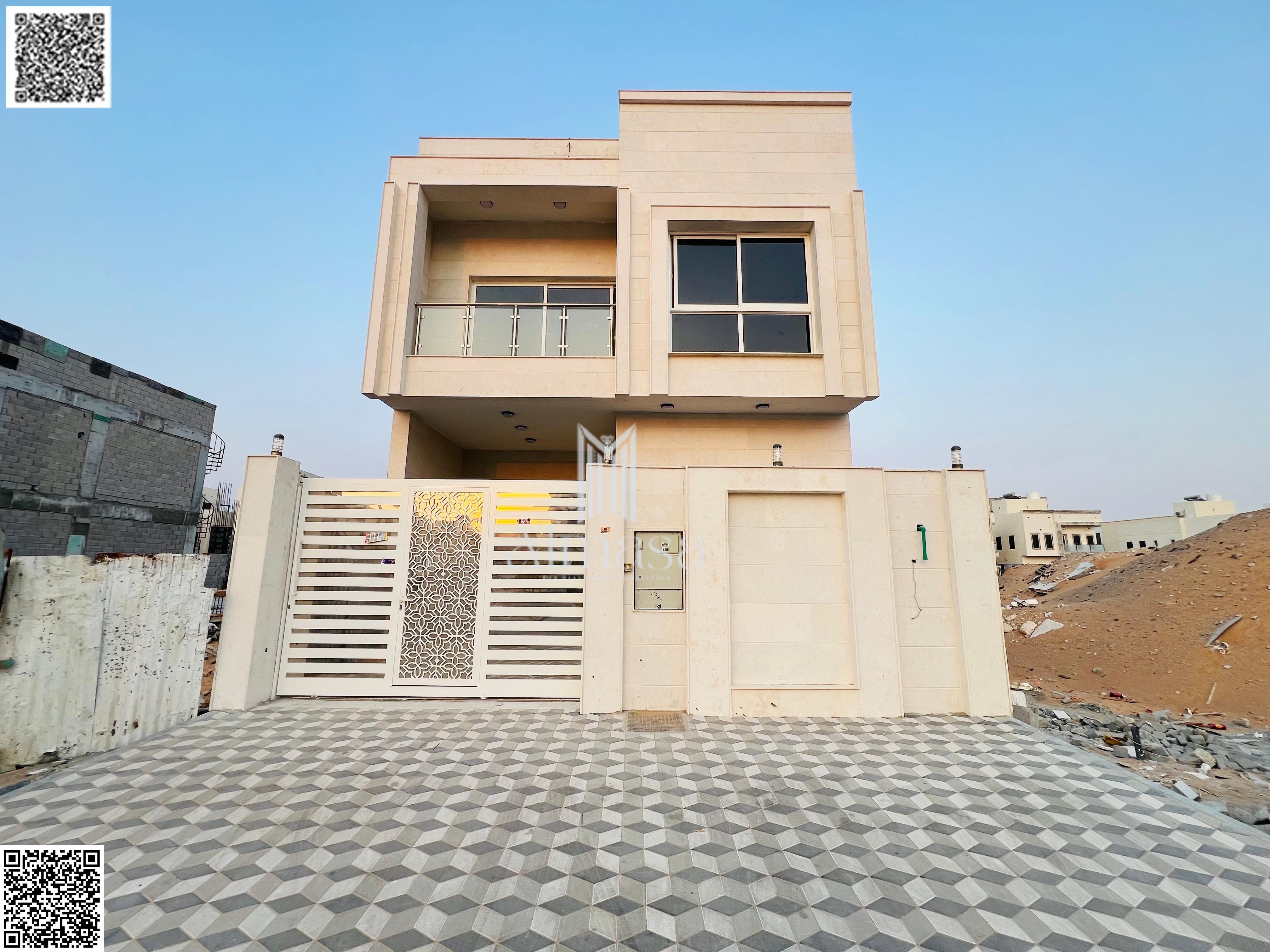 Take advantage of this opportunity now and own a luxurious 4-bedroom villa with a modern design and high-end finishes at an attractive price.