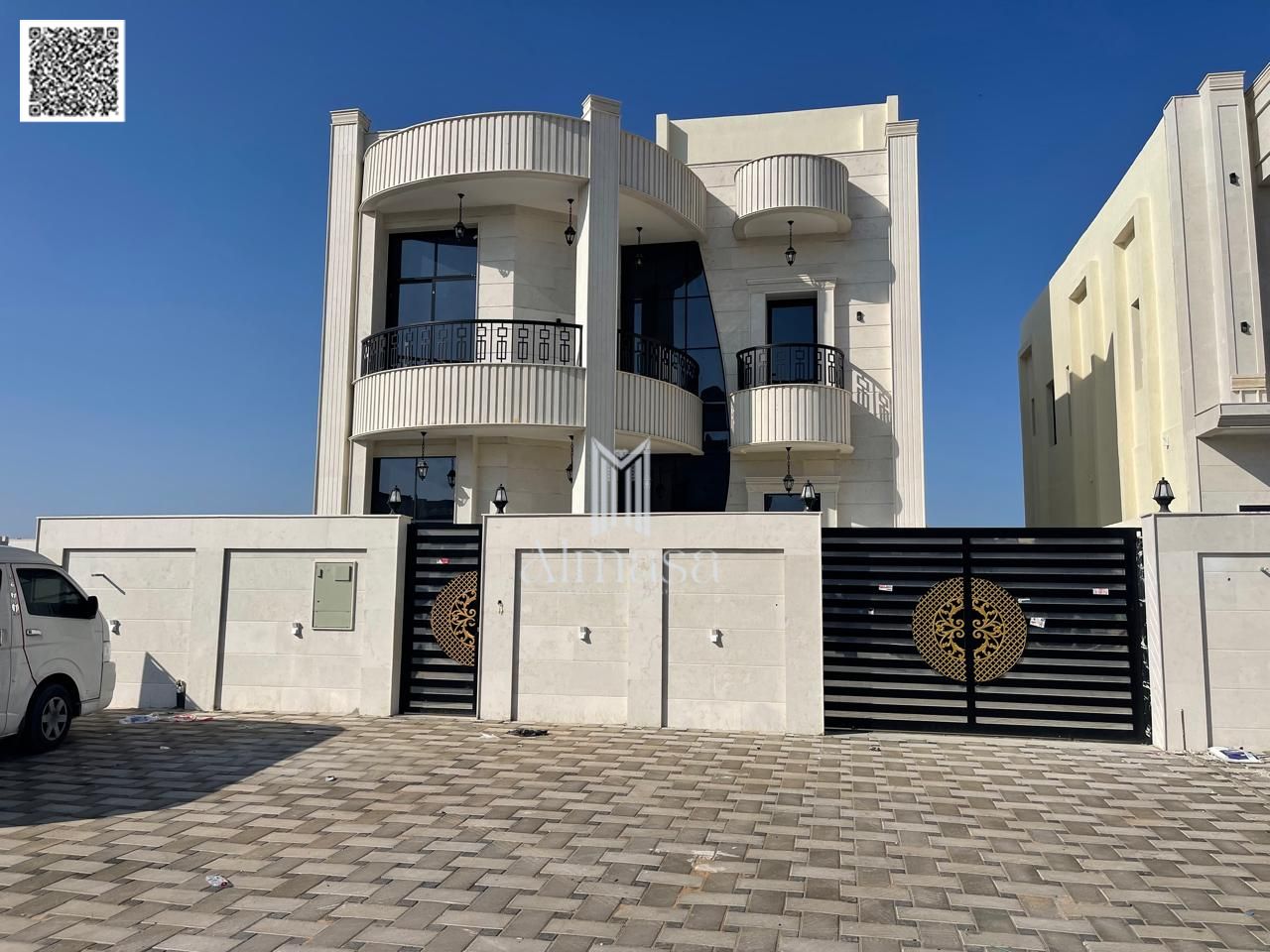 Villa for sale in Al-Haliou 2, super deluxe finishing