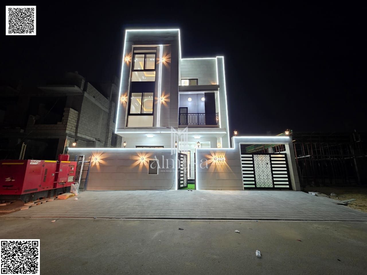 Two floors with a roof terrace, 6 rooms, European design, with a swimming pool. Includes water, electricity, and air conditioning. Freehold ownership.