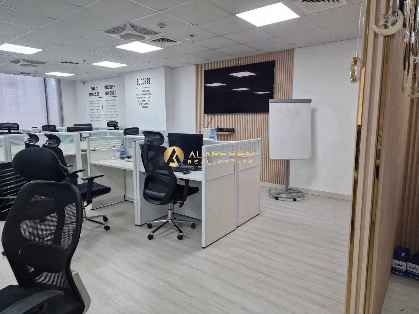 Premium Office | Vacant | Call Now