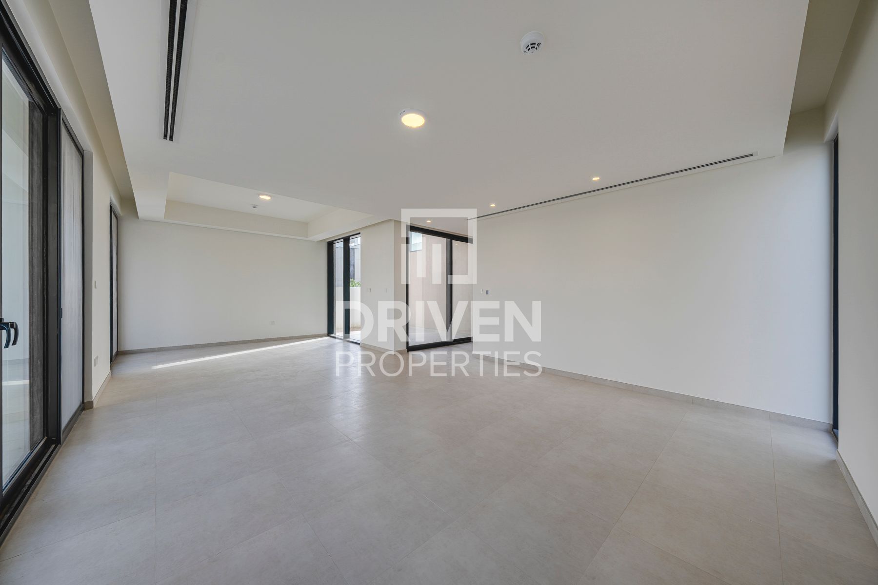 Prime Corner Villa | Single Row | Near Park