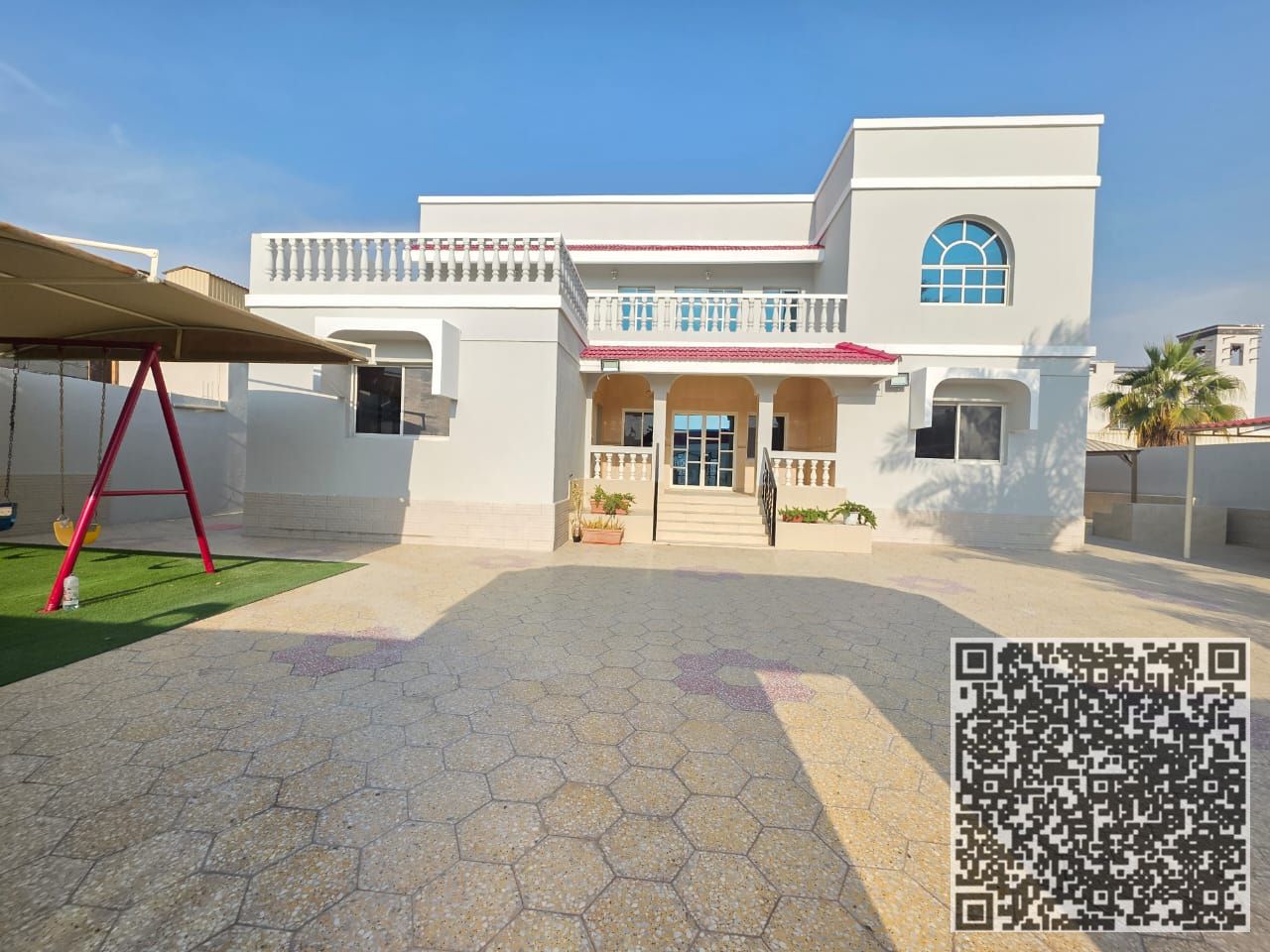 SPECIOUS BEAUTIFUL VERY BIG VILLA 5 MASTER BEDROOMS VILLA AVAILBLE FOR RENT IN AL NEKHAILAT SHARJAH