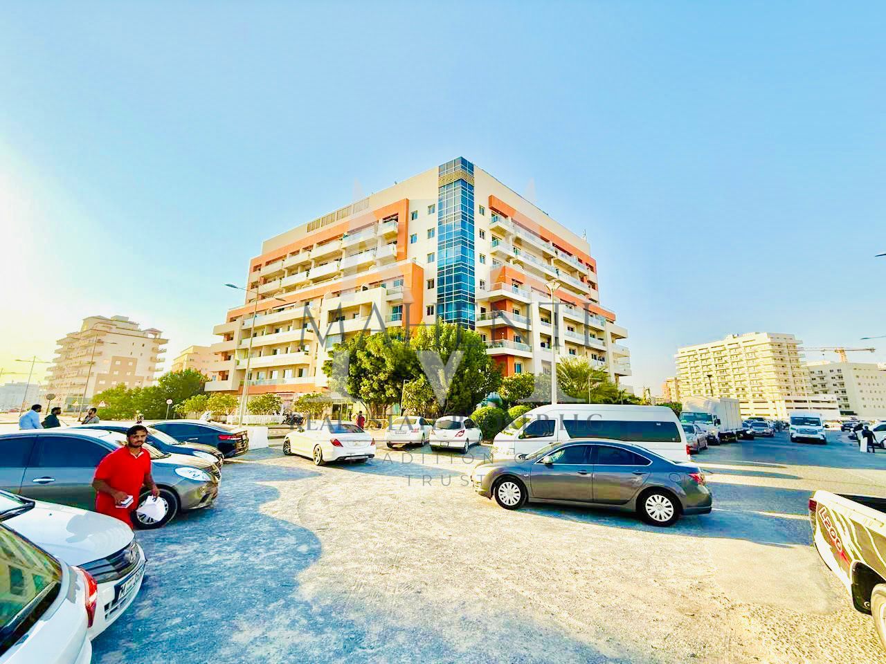 BEST FOR RETAILS SHOP | PRIME LOCATION | WITH PARKING | SPACIOUS
