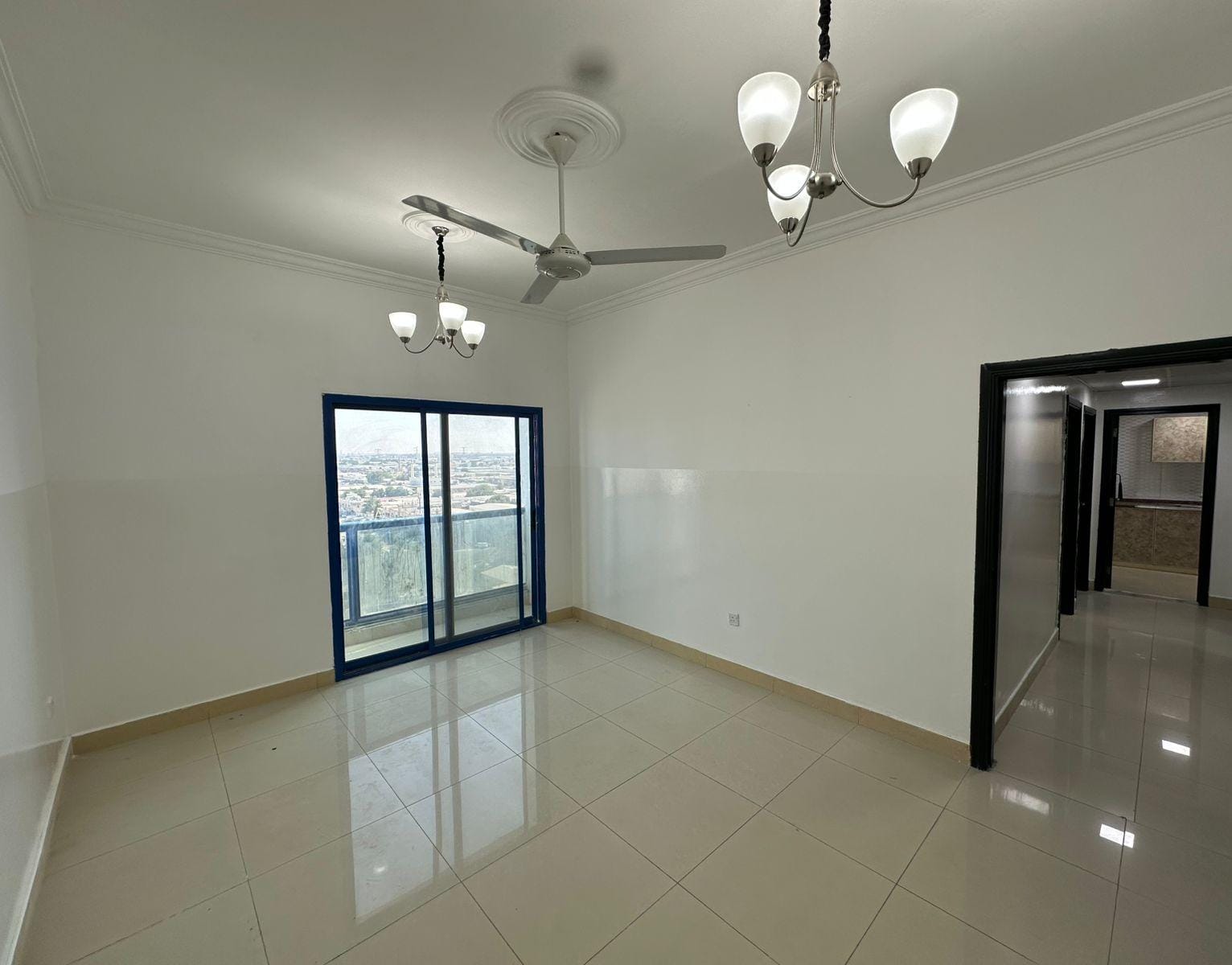 A golden opportunity for annual rent in the Emirate of Ajman: Two bedrooms, a separate living room, and a balcony. Strategic location. Excellent price