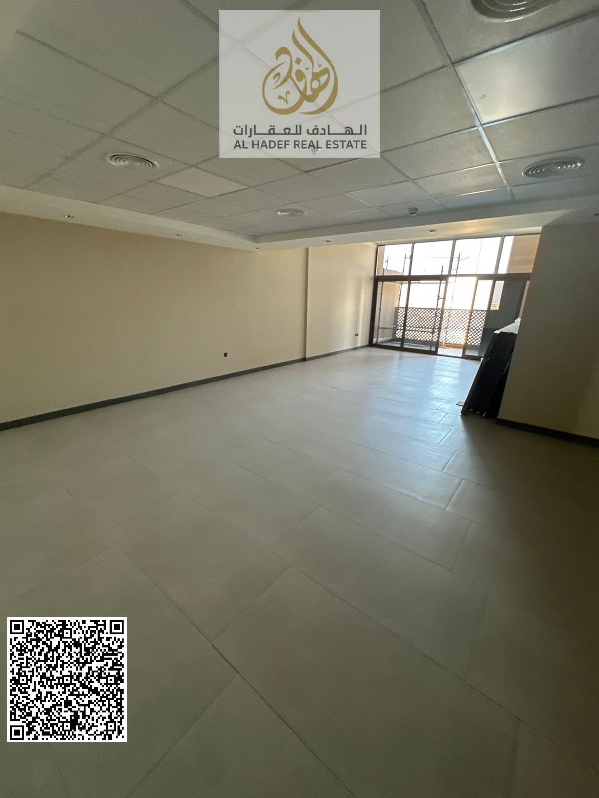 Two-bedroom apartments with sea and creek views, the largest available in the area, built-in wardrobes on balconies, recreational facilities with park