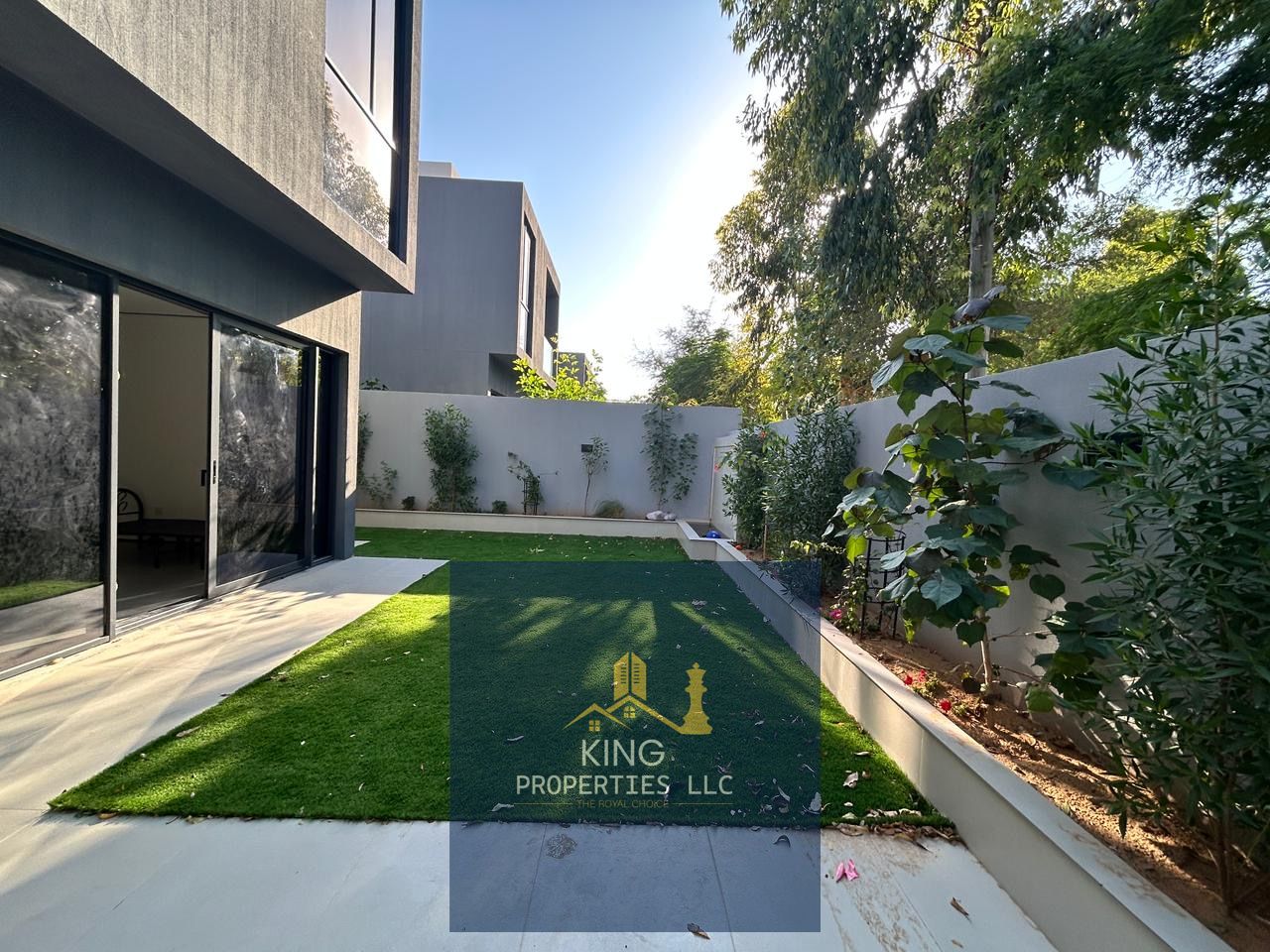 Elegant Middle Unit Landscape Townhouse for Rent in Masar