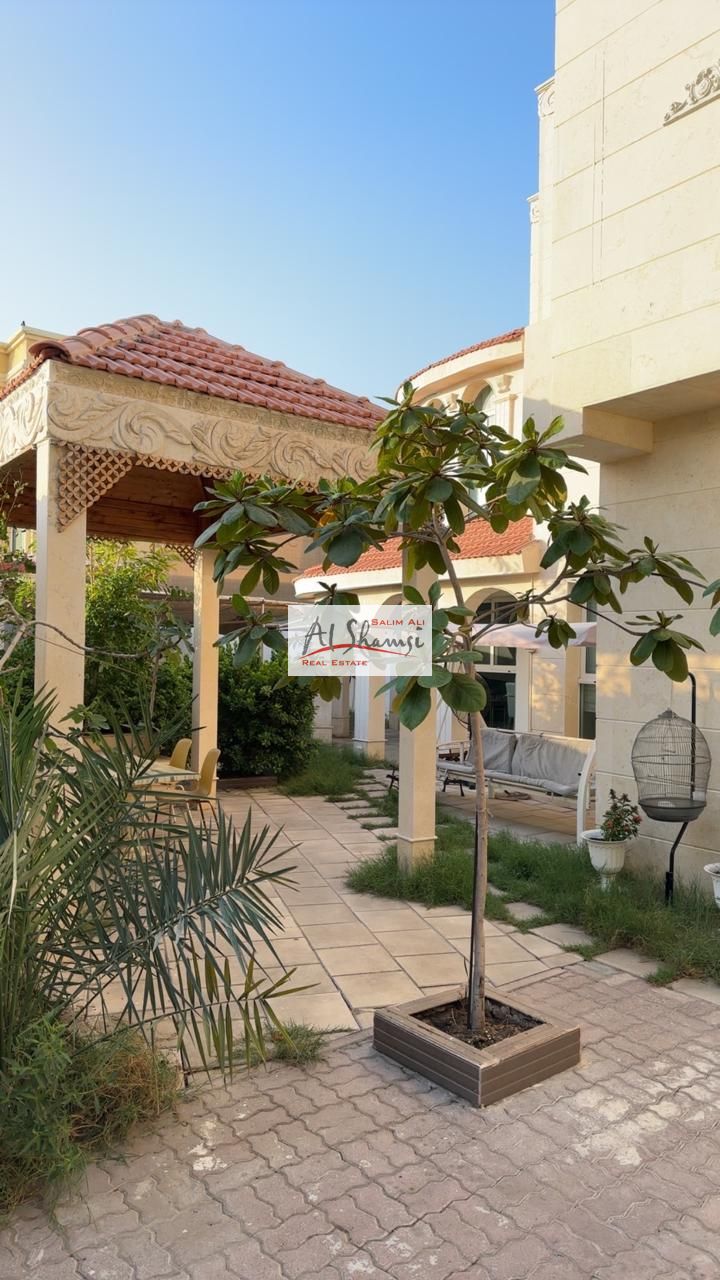 For sale, a villa in Sharqan that does not require maintenance