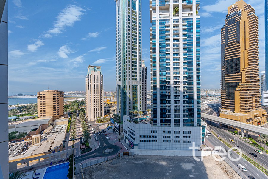 High ROI | Bright | Sea and Pool View