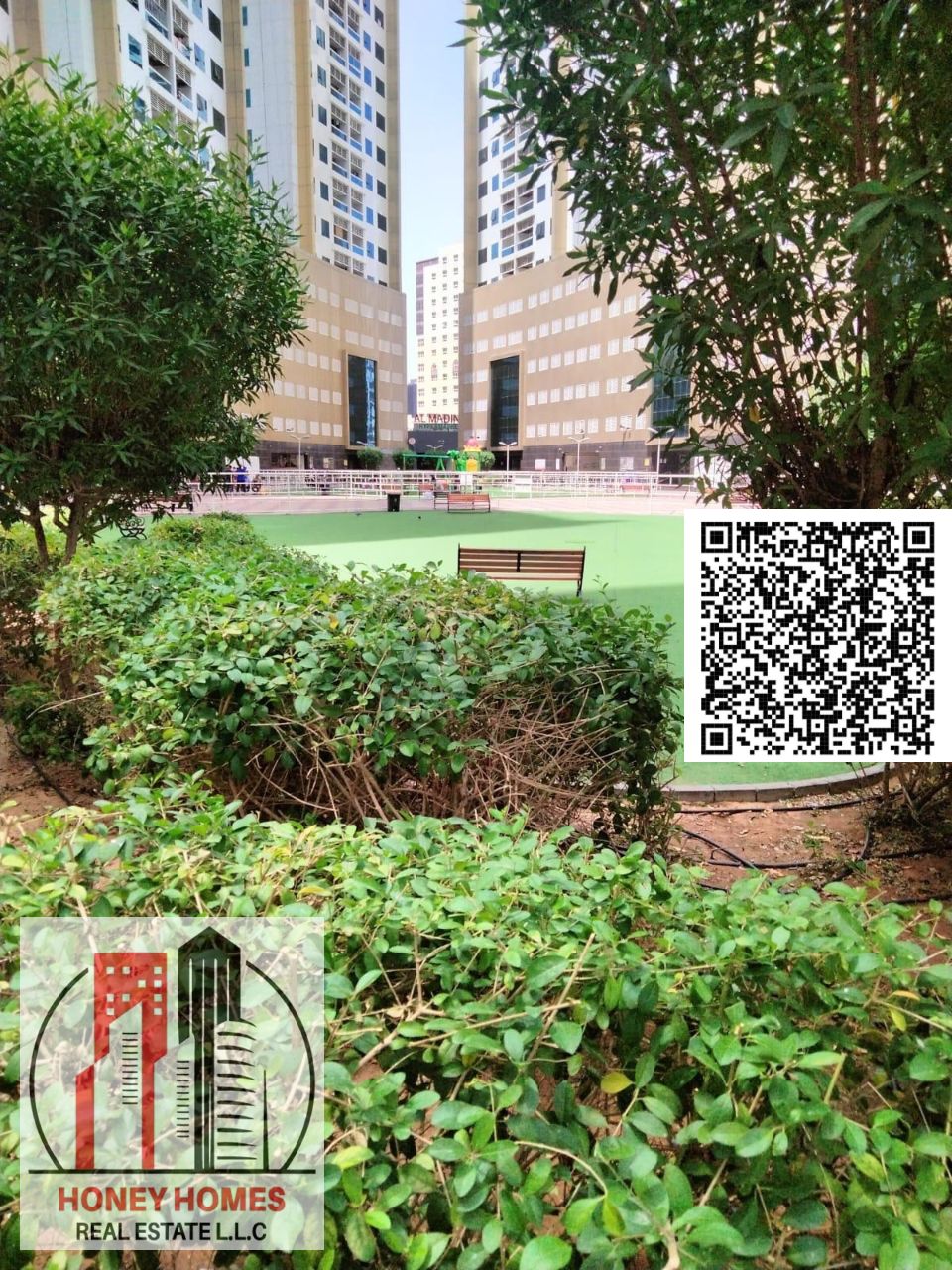 Higher floor 2 bedroom apartment for sale in pearl towers , 400k AED ONLY