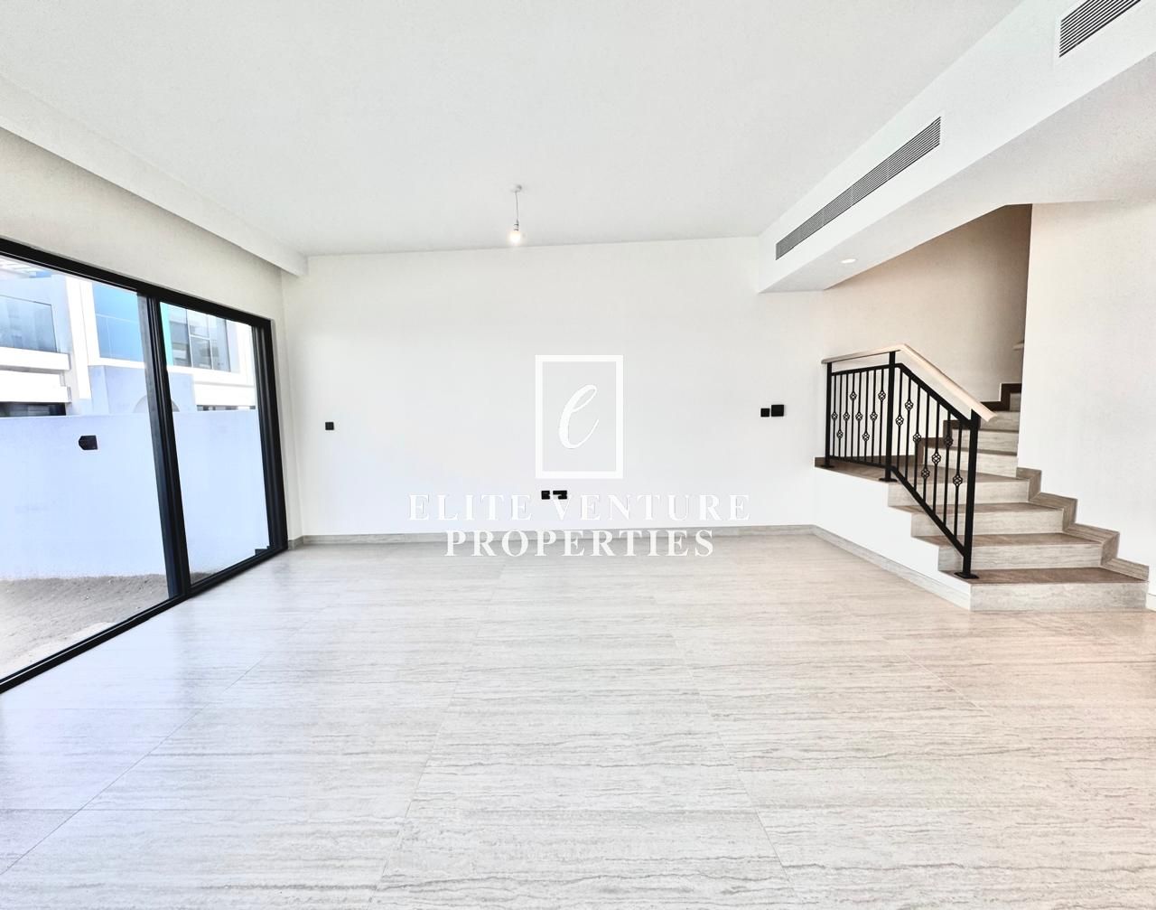 PREMIUM 5 BED + MAID TH | BRAND NEW | CLOSE TO AMENITIES