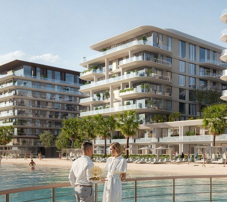 Experience the magic of the sea every day: a spacious apartment (two bedrooms and a living room) in the "most beautiful location" with a stunning view