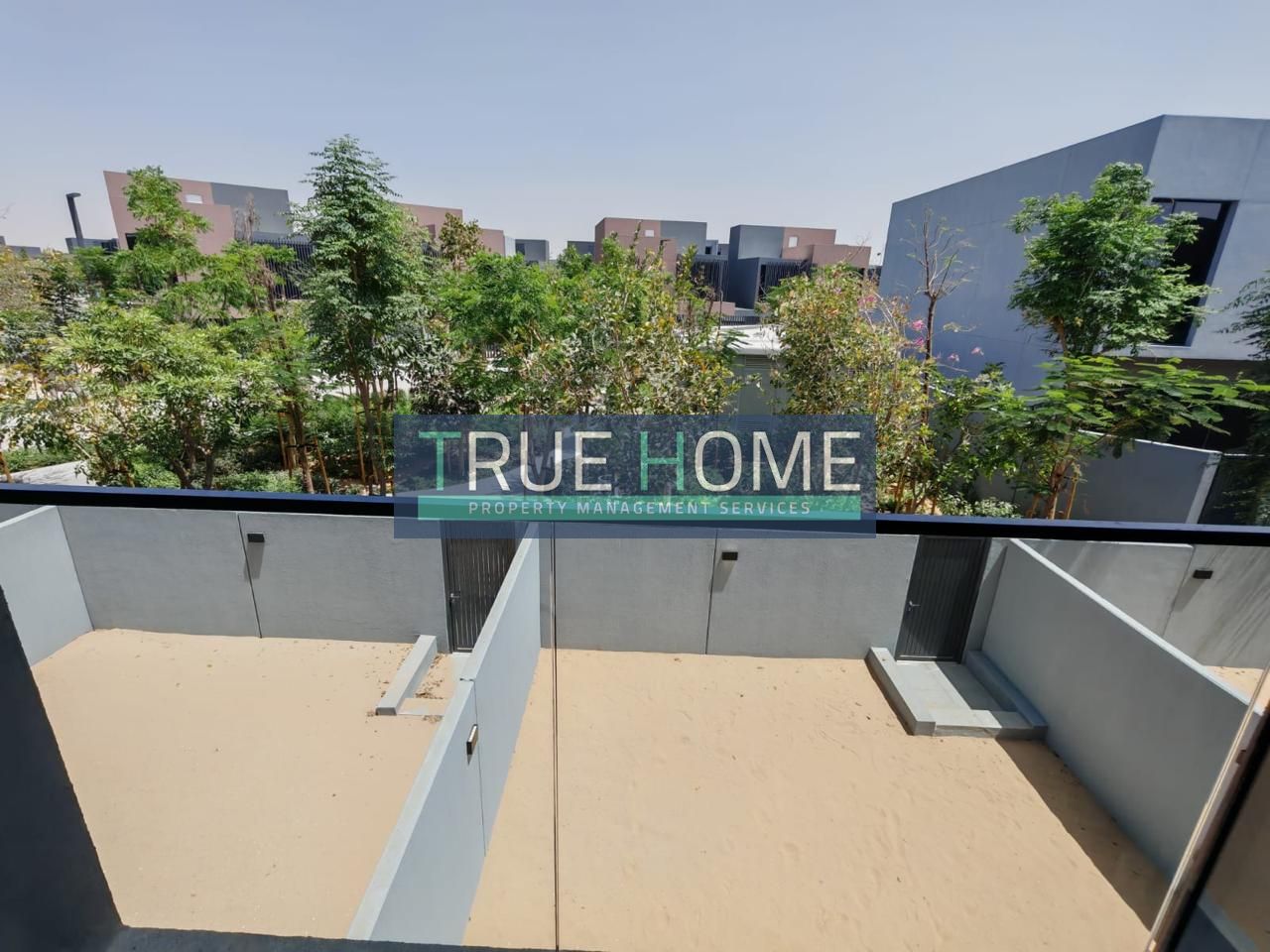 Charming 2 BR Townhouse in Tilal City single row