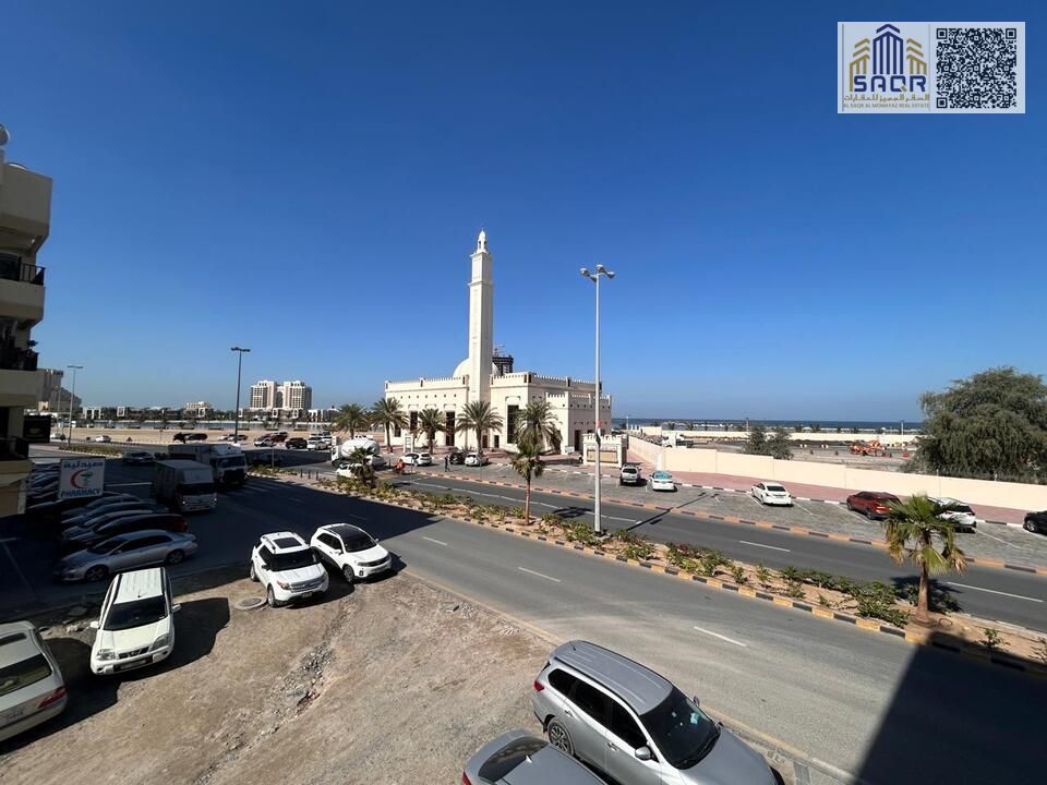 Prime Apartment for Rent 3 Bedrooms in Al Liwara 1