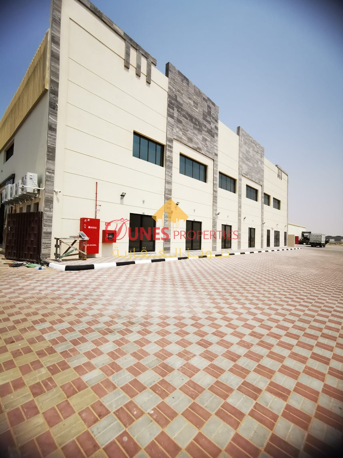 Warehouse for rent! Mezznine Floor!Industrial usage ! 100k/Year! Umm Al Thuoob!Umm Al Quwain.