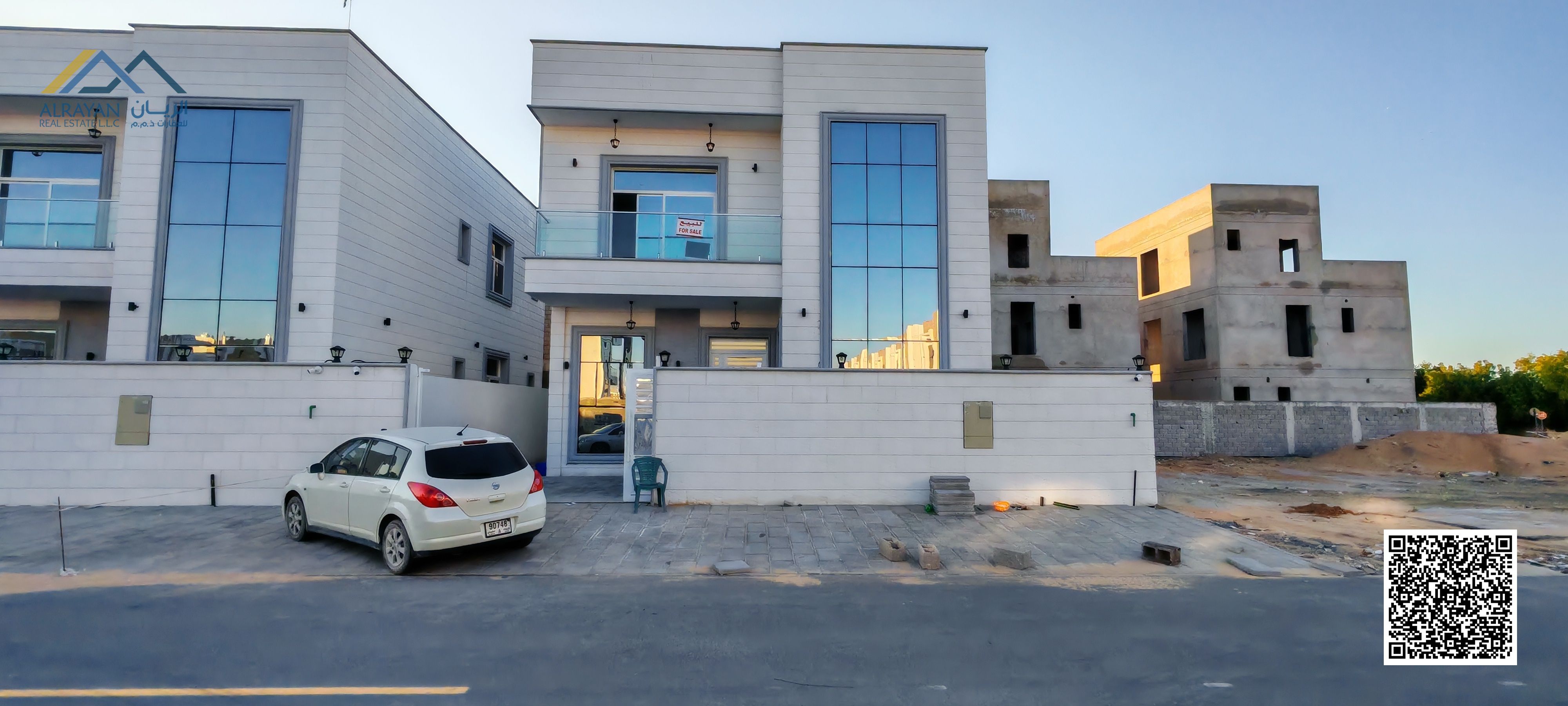 Freehold villa including fees, electricity, water and ACs, luxury specs and move-in ready