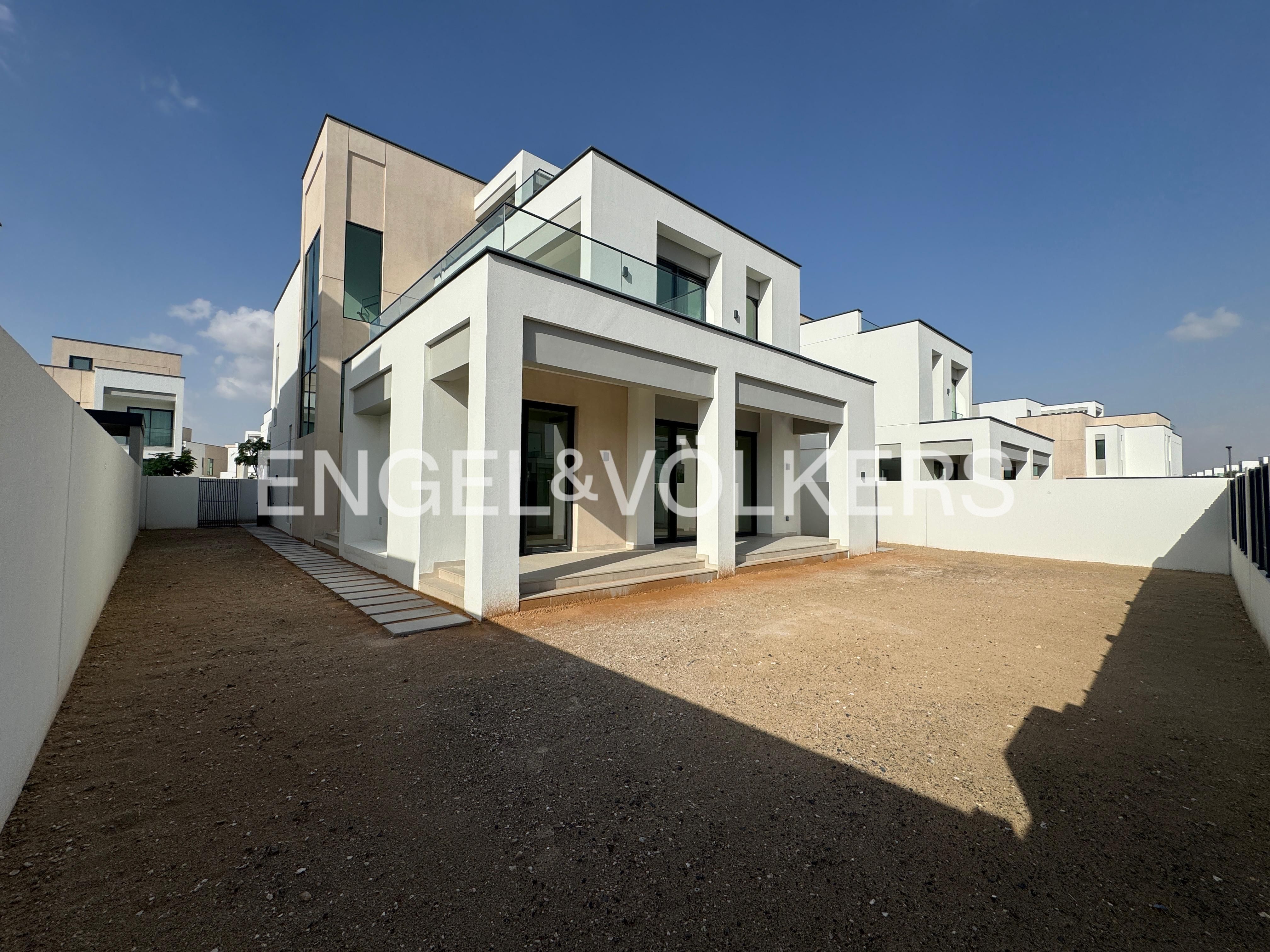 Park Backing | Brand New | Spacious