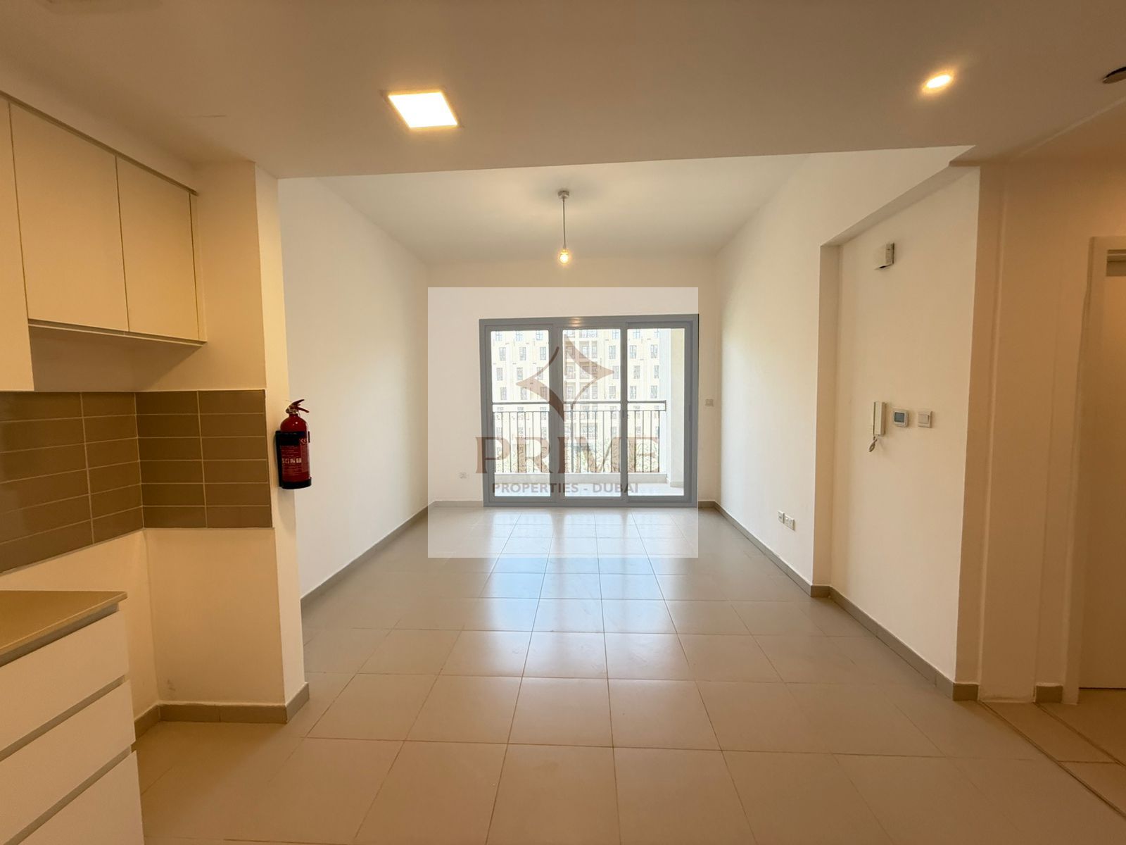 Modern Living | Stylish Homes | Close to Shops