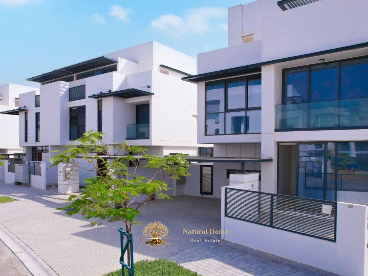 Don't wait. . . Move in now! A luxurious 4-bedroom villa ready for immediate occupancy in "The Most Beautiful Place" (Sun Island), at an attractive pric