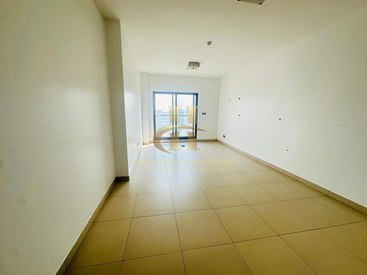 High Floor | Semi Close Kitchen | Spacious