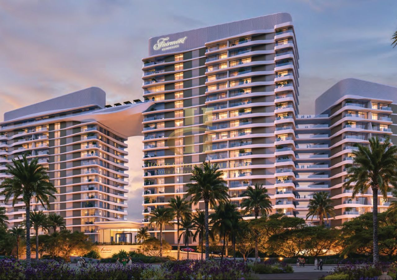 Luxury 1 Bed | Rear Middle View | Book Now