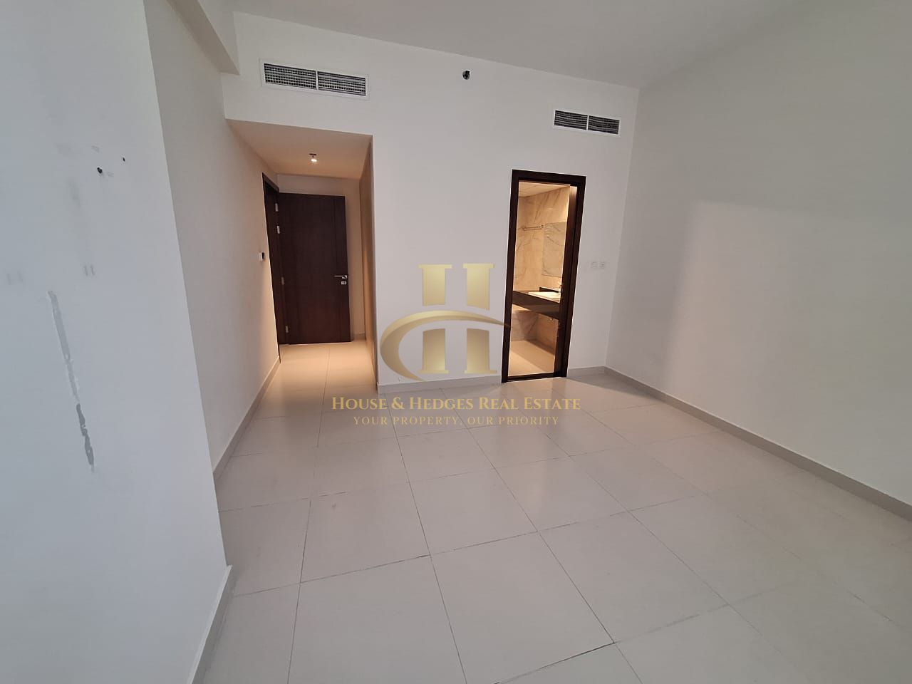 Prime Location – Perfect for Living and Investment