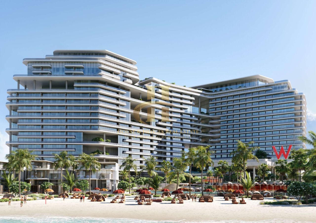 Elegant Home | Boulevard View | Modern Amenities