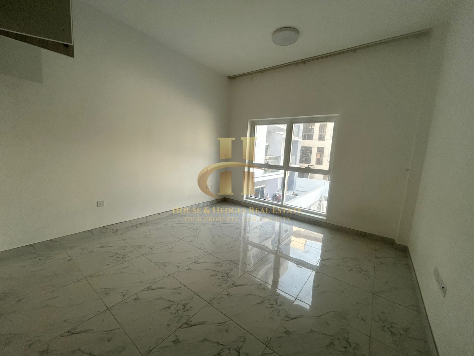 Pool View | Vacant | 2BHK+Storage